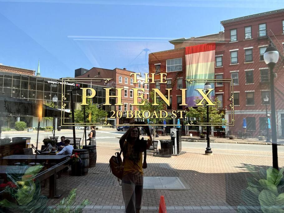 The Phenix Historic Dwtn Hotel, King Bed, Room # 306 Bangor Exterior photo